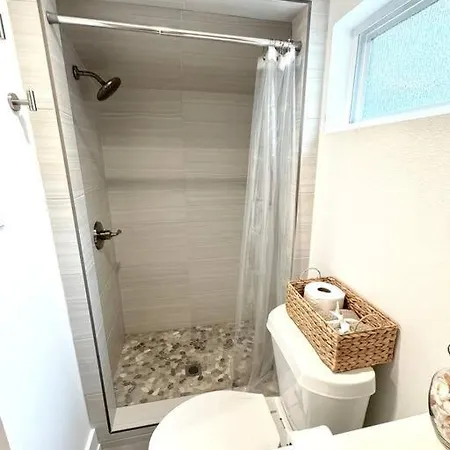 Villa Downtown Dream- Relaxing Escape In Downtown Pensacola Extérieur photo