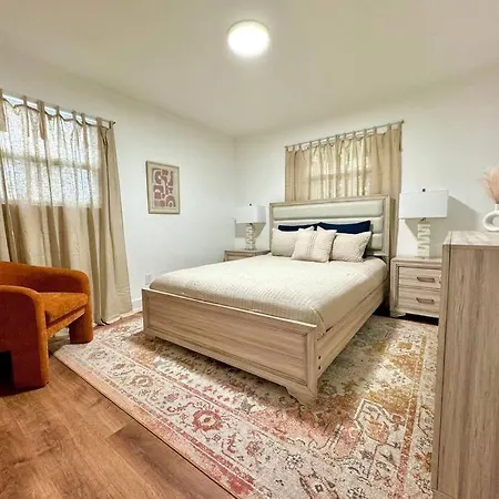 Villa Downtown Dream- Relaxing Escape In Downtown Pensacola Extérieur photo