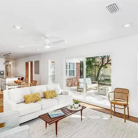 Villa Downtown Dream- Relaxing Escape In Downtown Pensacola Extérieur photo